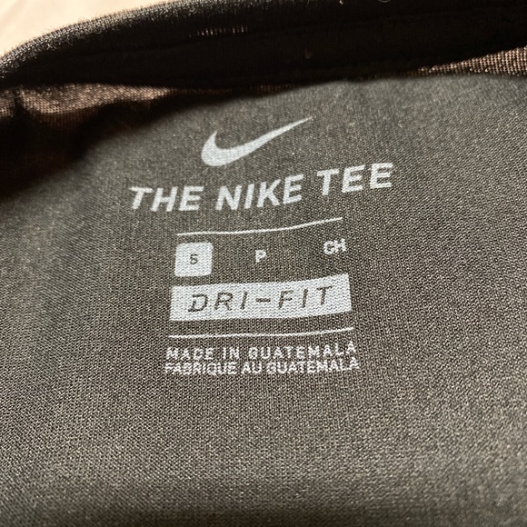 Nike Shirt and Nike leggings for men - Picture 2 of 5